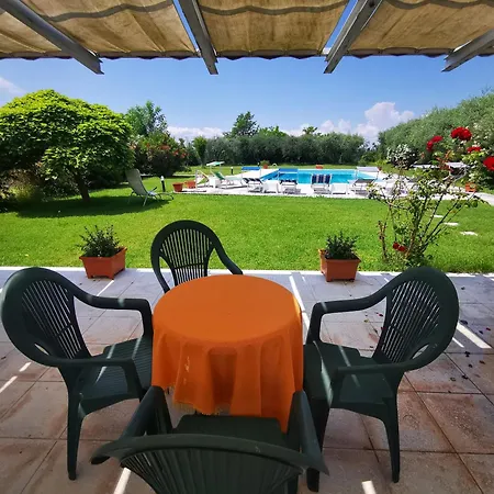 Apartament Casa Ghirlanda Con Piscina E Campo Da Tennis *