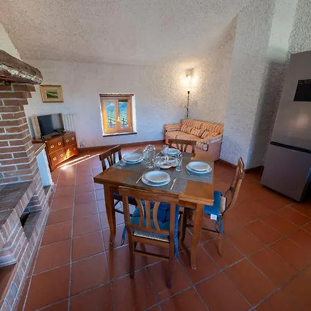 Casa Ghirlanda Con Piscina E Campo Da Tennis Appartement Lazise