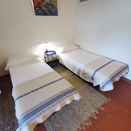 Casa Ghirlanda Con Piscina E Campo Da Tennis 아파트