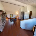 Casa Ghirlanda Con Piscina E Campo Da Tennis アパート ラツィーゼ